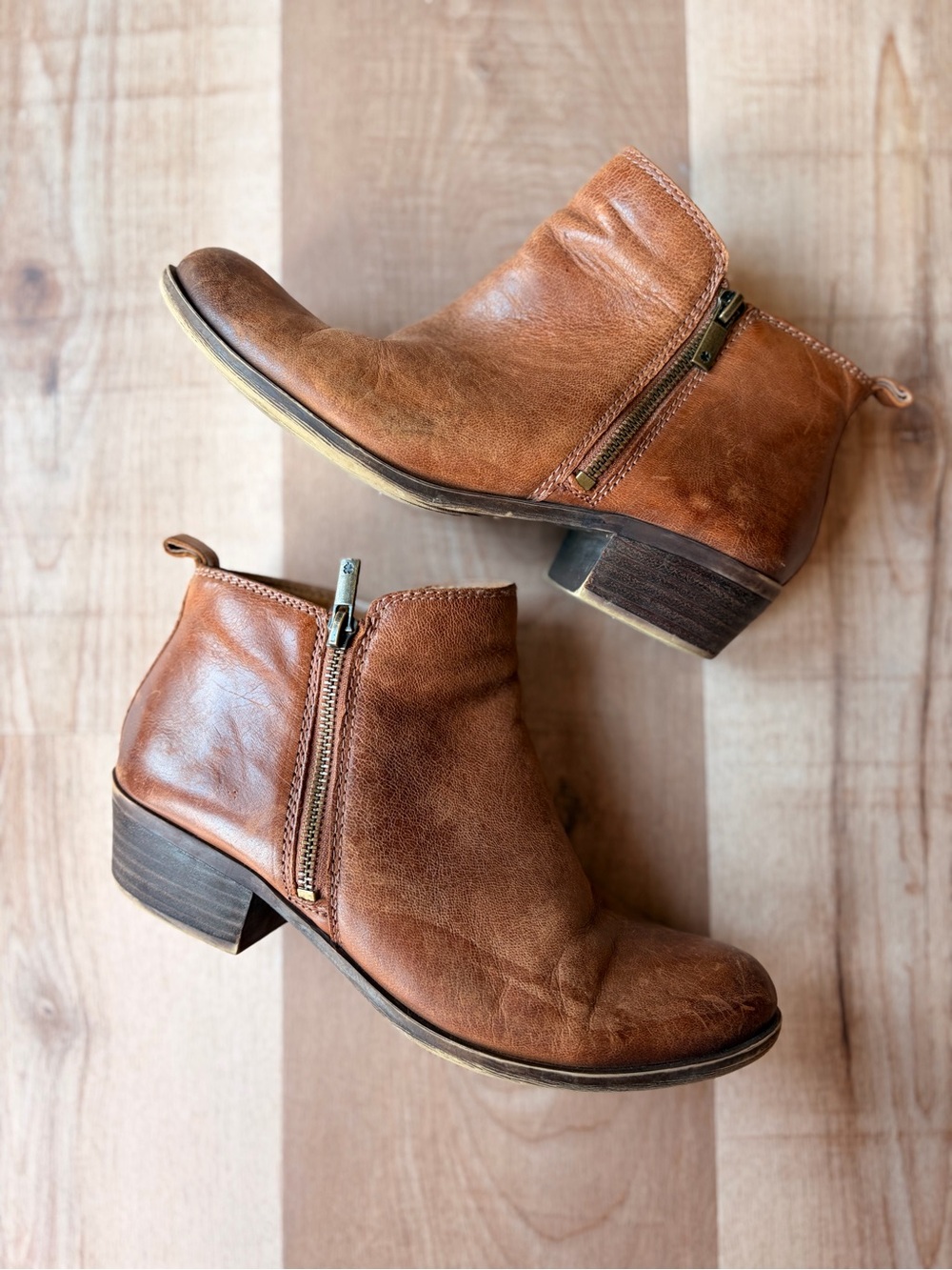 Lucky Brand Women's Tan Leather Basel Ankle Booties with Side Zip Size 9 - Picture 2 of 9